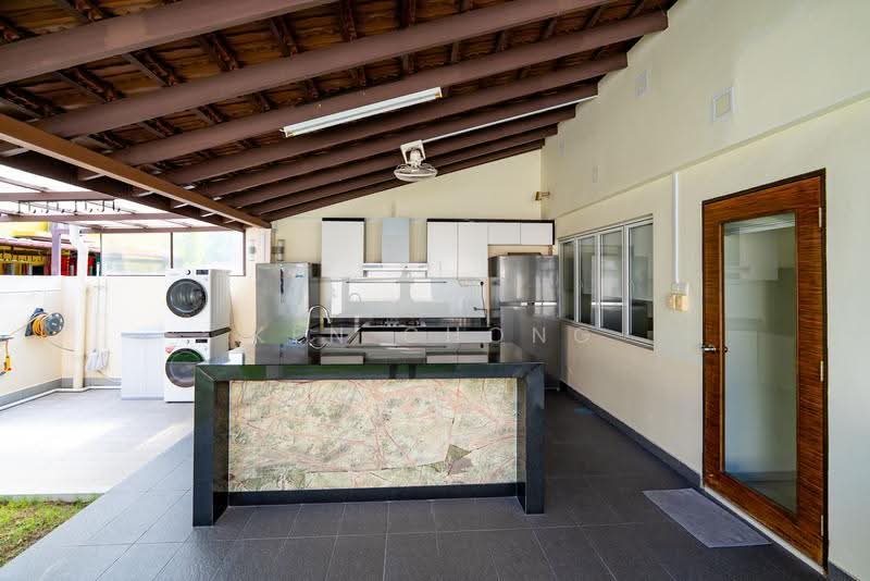 Beautiful Semi Detach Landed House, Jalan Jermin, Macpherson / Potong Pasir, 4 Bedrooms, 4,055 sqft, Semi-Detached House For Rent, by Ken CHONG, 21413336 - Kitchen - PropertyGuru.com.sg