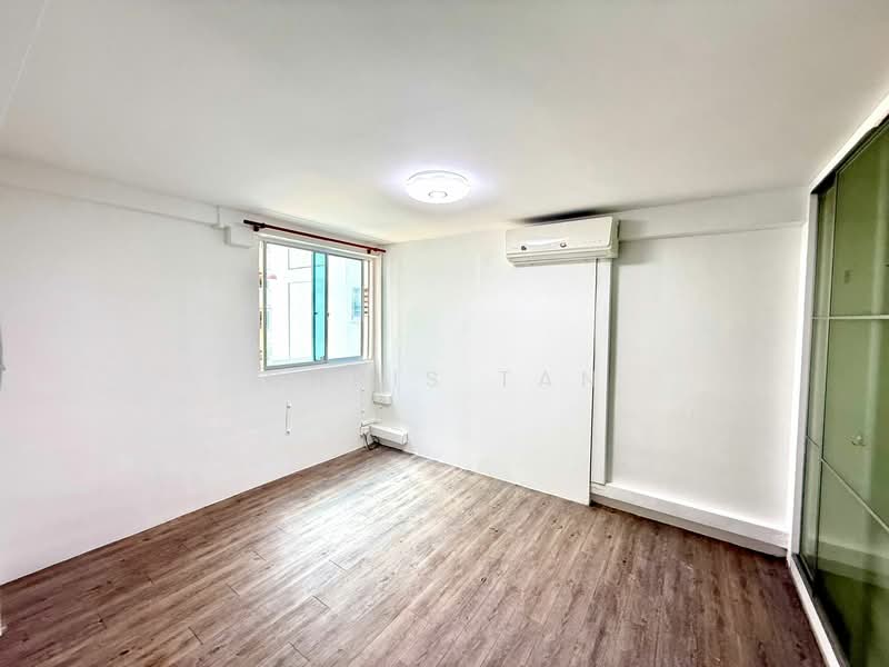 107 Lorong 1 Toa Payoh, 107 Lorong 1 Toa Payoh, 2 Bedrooms, 700 sqft, HDB Flat For Rent, by Chris Tan, 21415694 - PropertyGuru.com.sg