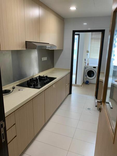 For Rent - Summer Green