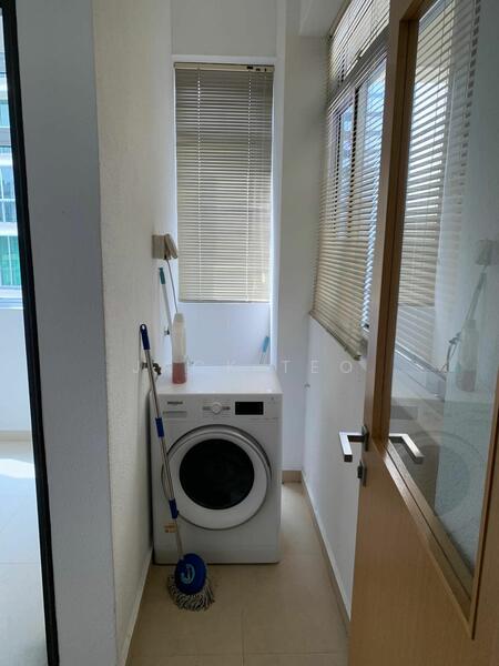 For Rent - Summer Green