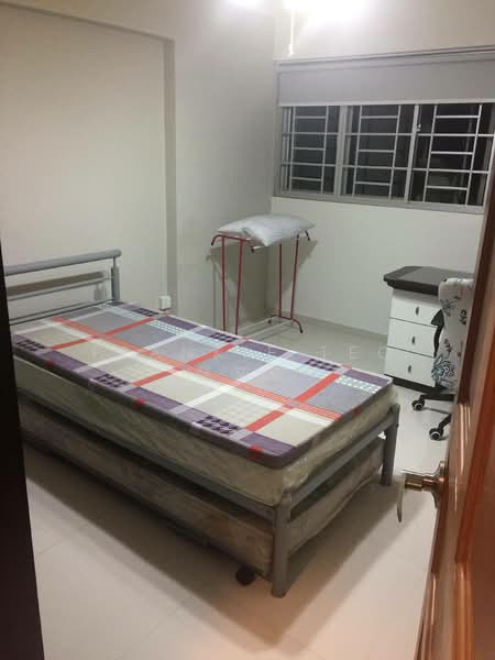 219A Jurong East Street 21, 219A Jurong East Street 21, Room Rental, 150 sqft, HDB Flat For Rent, by Frankie Teo (张文仁), 21419032 - PropertyGuru.com.sg