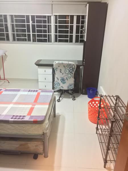 219A Jurong East Street 21, 219A Jurong East Street 21, Room Rental, 150 sqft, HDB Flat For Rent, by Frankie Teo (张文仁), 21419032 - PropertyGuru.com.sg