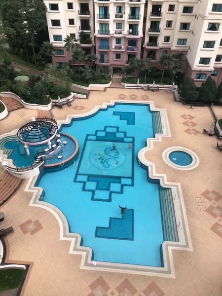 The Anchorage, 370A Alexandra Road, 2 Bedrooms, 1,163 sqft, Condominium For Rent, by Eunice Tan, 21420649 - Actual pool view - PropertyGuru.com.sg