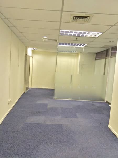 Manhattan House, 151 Chin Swee Road, 441 sqft, Office For Rent, by Wendi Chang, 21420737 - CommercialGuru.com.sg