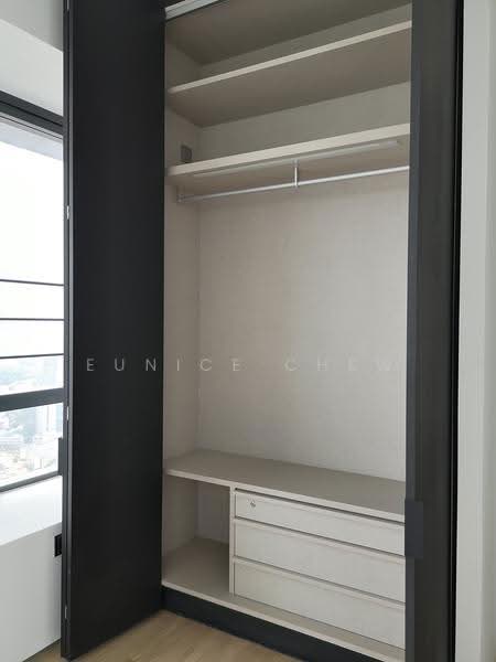 Skysuites @ Anson, 8 Enggor Street, Chinatown / Tanjong Pagar, 3 Bedrooms, 958 sqft, Condominium For Rent, by Eunice Chew, 21420799 - Bedroom 2 Wardrobe - PropertyGuru.com.sg