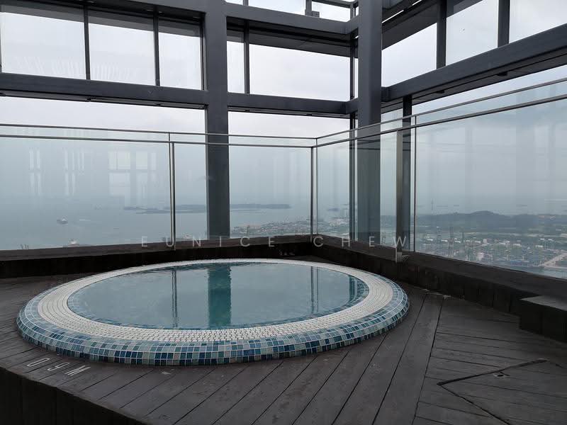 Skysuites @ Anson, 8 Enggor Street, Chinatown / Tanjong Pagar, 3 Bedrooms, 958 sqft, Condominium For Rent, by Eunice Chew, 21420799 - Sky Garden Jacuzzi - PropertyGuru.com.sg