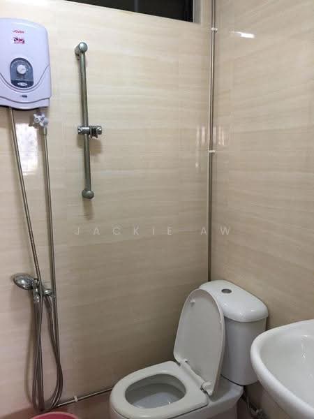Teresa Ville, 1005 Lower Delta Road, Harbourfront / Telok Blangah, Room Rental, 150 sqft, Condominium For Rent, by Jackie Aw, 21422260 - PropertyGuru.com.sg