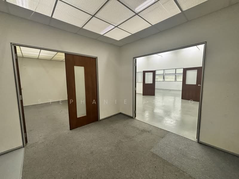 Woodlands Bizhub, 190 Woodlands Industrial Park E5, 1,399 sqft, Light Industrial (B1) For Rent, by Stephanie Foong, 21427273 - CommercialGuru.com.sg
