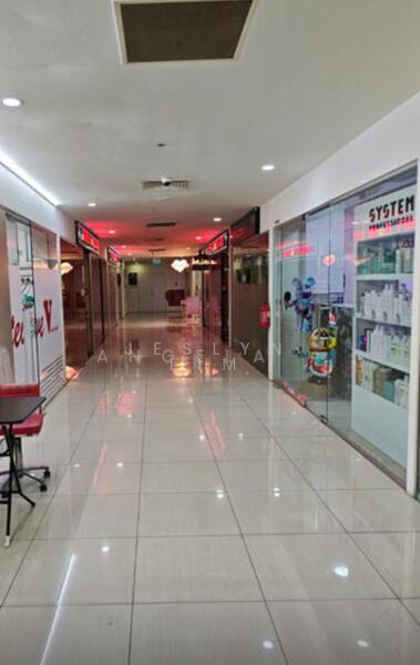 Bugis Cube, 470 North Bridge Road, 291 sqft, Mall Shop For Sale, by Jeslyn Lim, 21427306 - CommercialGuru.com.sg