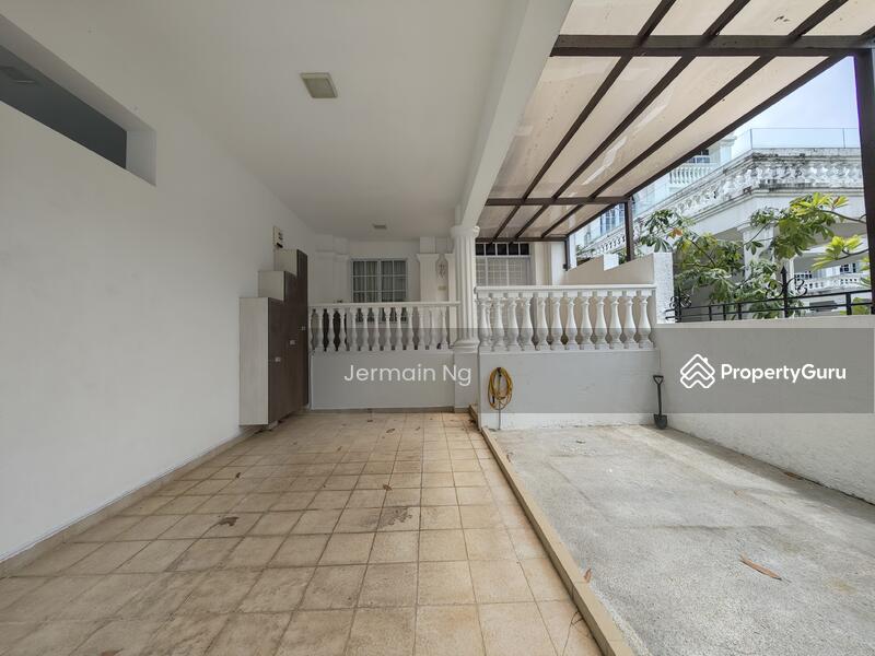 For Rent - Fame Court