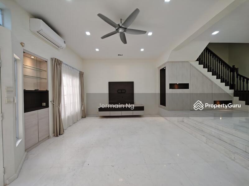 For Rent - Fame Court