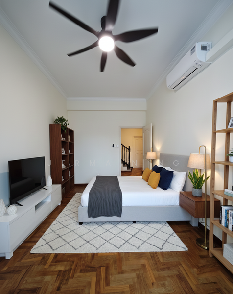 For Rent - Fame Court