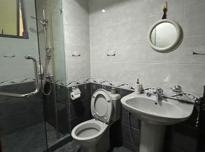 Spring Grove, 53 Grange Road, 2 Bedrooms, 1,011 sqft, Condominium For Rent, by Serlene Xu, 21434808 - PropertyGuru.com.sg