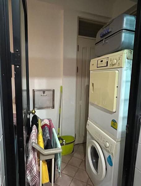 Spring Grove, 53 Grange Road, 2 Bedrooms, 1,011 sqft, Condominium For Rent, by Serlene Xu, 21434808 - PropertyGuru.com.sg