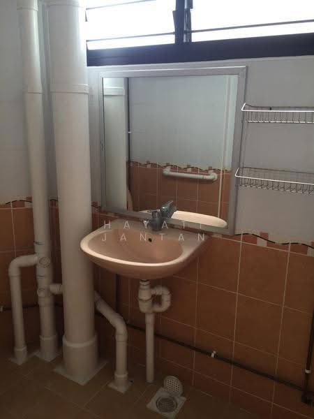 328 Jurong East Street 31, 328 Jurong East Street 31, Boon Lay / Jurong / Tuas, 3 Bedrooms, 1,442 sqft, HDB Flat For Rent, by Hayati Jantan, 21437905 - PropertyGuru.com.sg