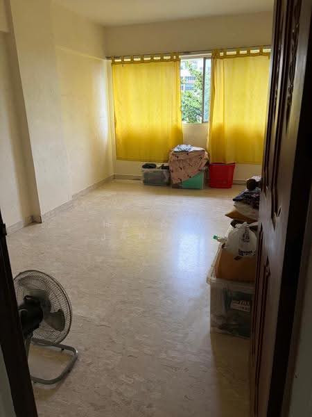 328 Jurong East Street 31, 328 Jurong East Street 31, Boon Lay / Jurong / Tuas, 3 Bedrooms, 1,442 sqft, HDB Flat For Rent, by Hayati Jantan, 21437905 - Living Room - PropertyGuru.com.sg