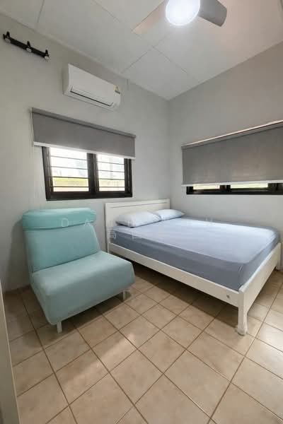 Jalan Asas Semi-Detached House For Sale at S$ 800,000 | PropertyGuru Singapore