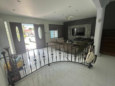 For Sale - Lucky View Semi-Detached House