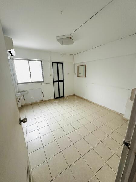 For Sale - 726 Yishun Street 71