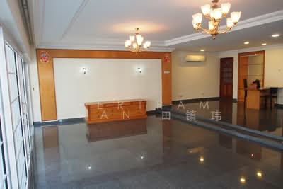 For Rent - Cairnhill Plaza