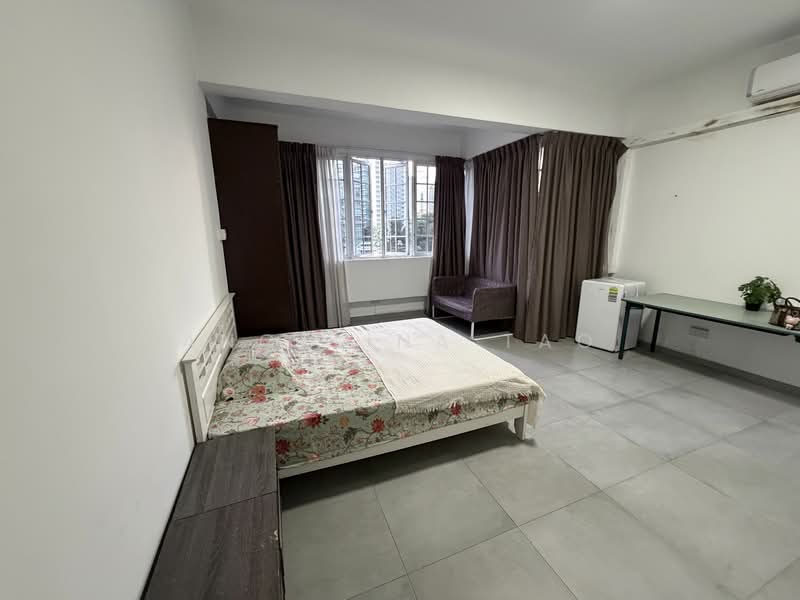 Balestier Plaza, 400 Balestier Road, Room Rental, 450 sqft, Apartment For Rent, by Angelina Tao, 21446130 - PropertyGuru.com.sg