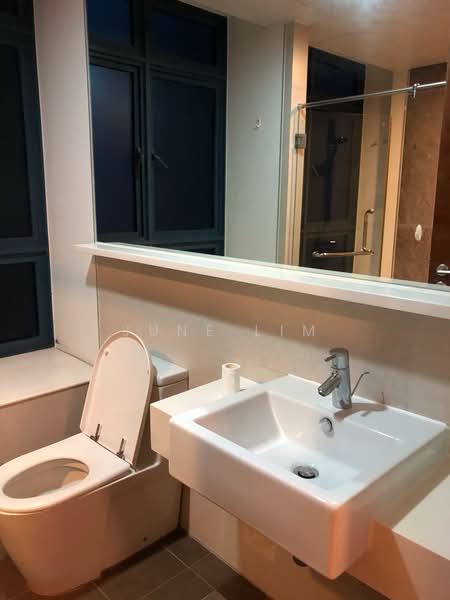 City Square Residences, 2 Kitchener Link, 3 Bedrooms, 1,206 sqft, Condominium For Rent, by June Lim, 21447350 - PropertyGuru.com.sg