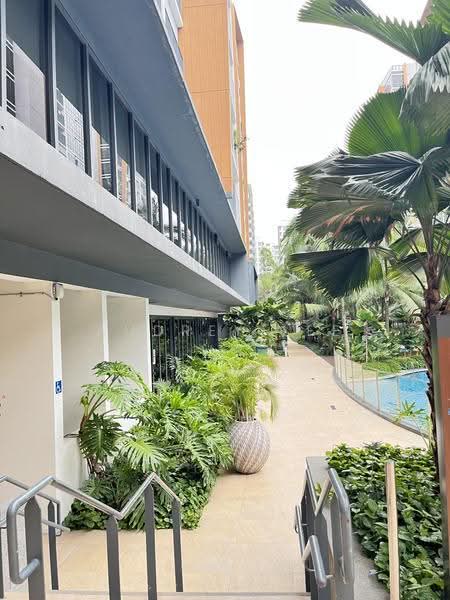 Coco Palms, 21 Pasir Ris Grove, Pasir Ris / Tampines, 3 Bedrooms, 904 sqft, Condominium For Rent, by Audrey Lee, 21447745 - Exterior - PropertyGuru.com.sg