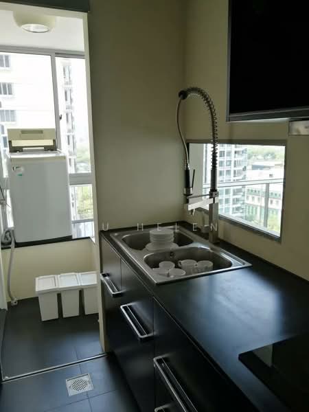 Iridium, 11 Lincoln Road, 3 Bedrooms, 1,066 sqft, Condominium For Rent, by Xu Helen, 21452711 - PropertyGuru.com.sg