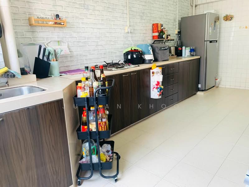 No Owner ! 37 Bedok South Ave 2, Bedok South Ave 2, Room Rental, 120 sqft, HDB Flat For Rent, by Julian Khoo, 21452889 - PropertyGuru.com.sg