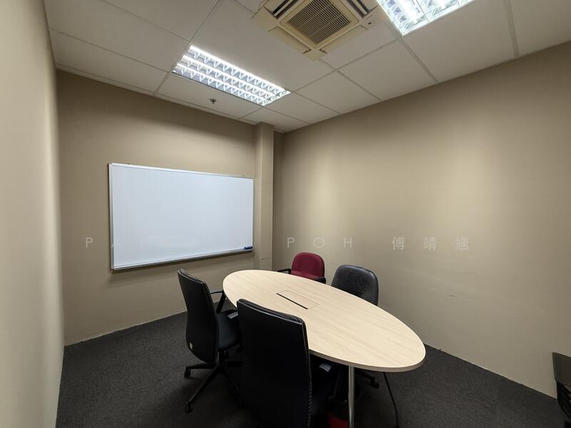 Office in new century building, 6 new industrial road, Hougang / Punggol / Sengkang, 2,600 sqft, Office For Rent, by Patrick Poh 傅靖尰, 21455269 - CommercialGuru.com.sg