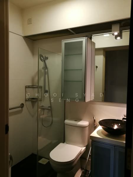 26B Jalan Membina, 26B Jalan Membina, 2 Bedrooms, 646 sqft, HDB Flat For Rent, by Chooi Syad Seng, 21455413 - Bathroom - PropertyGuru.com.sg