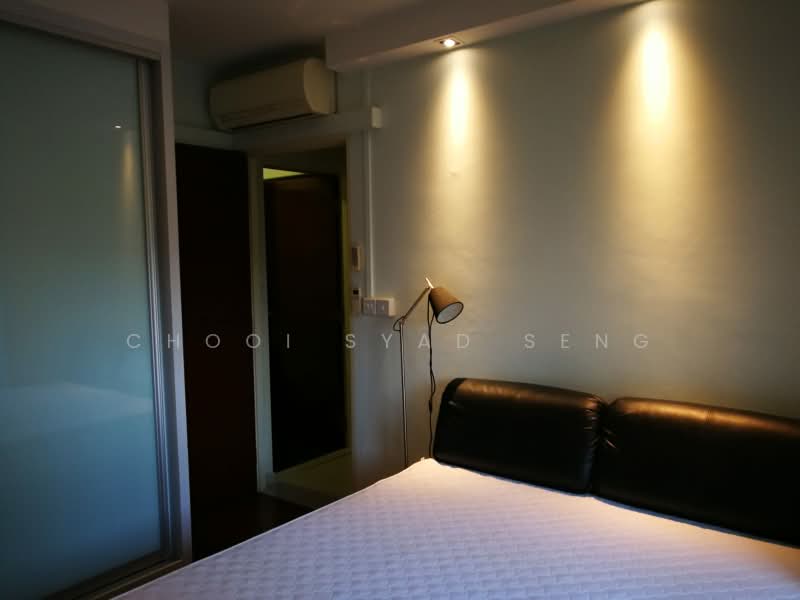 26B Jalan Membina, 26B Jalan Membina, 2 Bedrooms, 646 sqft, HDB Flat For Rent, by Chooi Syad Seng, 21455413 - master bedroom - PropertyGuru.com.sg