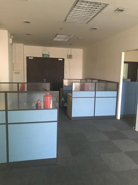 Cendex Centre, 120 Lower Delta Road, Alexandra / Commonwealth, 2,250 sqft, Light Industrial (B1) For Rent, by Jonathan Tan Say Keong, 21456207 - CommercialGuru.com.sg