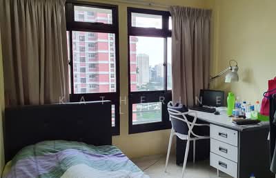 For Rent - 121 Kim Tian Place