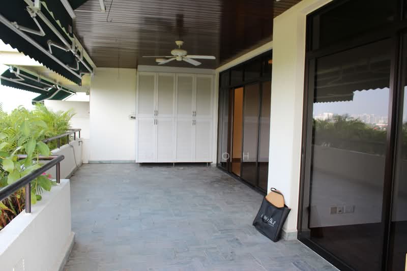 The Arcadia (Arcadia Gardens), 235 Arcadia Road, 4 Bedrooms, 3,800 sqft, Condominium For Rent, by MH Goh, 21458497 - Balcony - PropertyGuru.com.sg