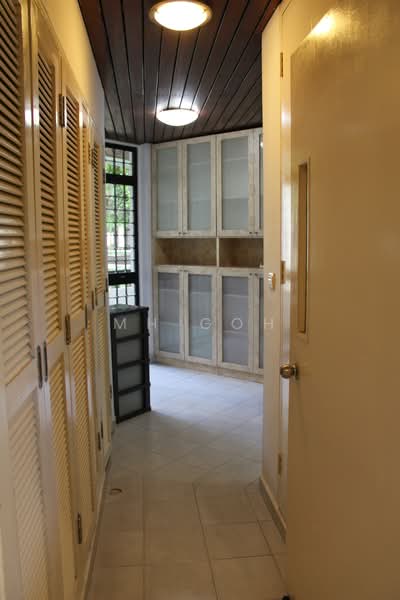The Arcadia (Arcadia Gardens), 235 Arcadia Road, 4 Bedrooms, 3,800 sqft, Condominium For Rent, by MH Goh, 21458497 - Yard - PropertyGuru.com.sg