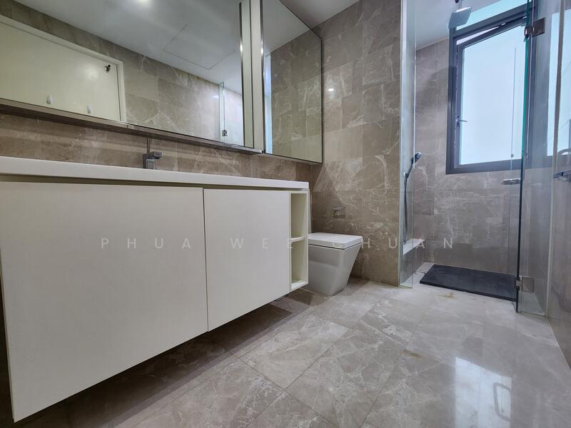 Kingsford Hillview Peak Condominium For Sale at S$ 1,400,000 | PropertyGuru Singapore