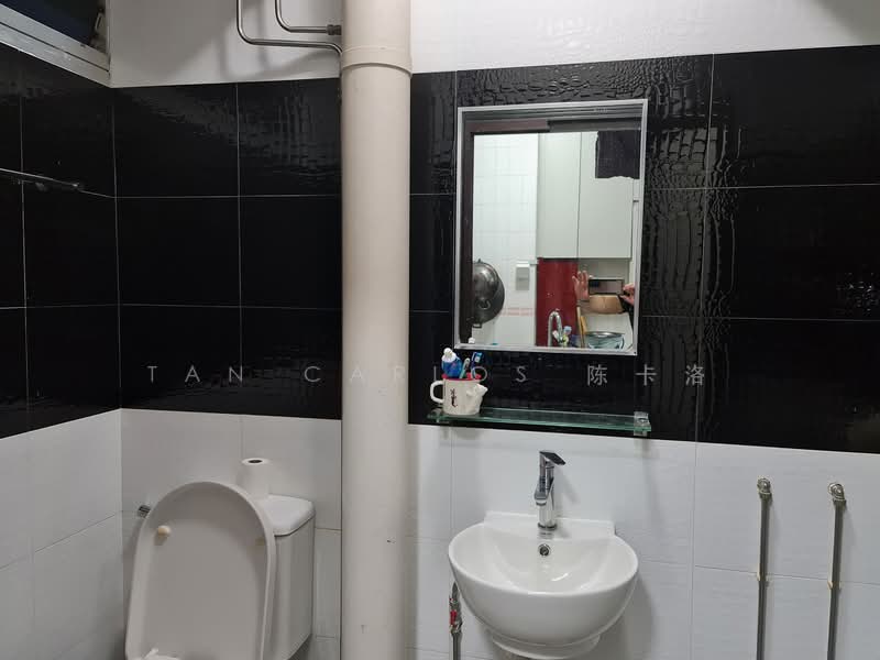 351 Ubi Avenue 1, 351 Ubi Avenue 1, Room Rental, 150 sqft, HDB Flat For Rent, by Tan Carlos 陈卡洛, 21462409 - PropertyGuru.com.sg