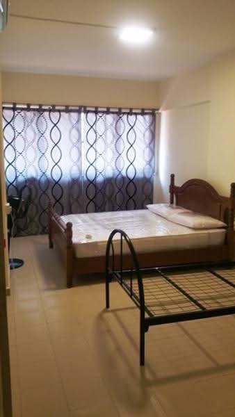 312 Jurong East Street 32, 312 Jurong East Street 32, Boon Lay / Jurong / Tuas, 3 Bedrooms, 1,442 sqft, HDB Flat For Rent, by Regina Lim, 21462769 - PropertyGuru.com.sg