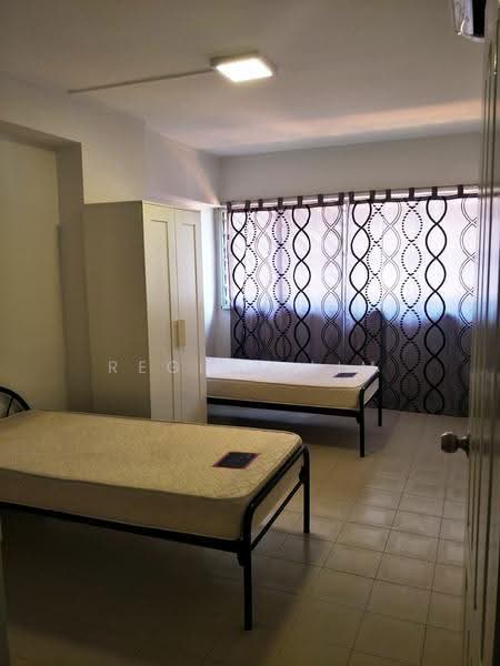 312 Jurong East Street 32, 312 Jurong East Street 32, Boon Lay / Jurong / Tuas, 3 Bedrooms, 1,442 sqft, HDB Flat For Rent, by Regina Lim, 21462769 - PropertyGuru.com.sg