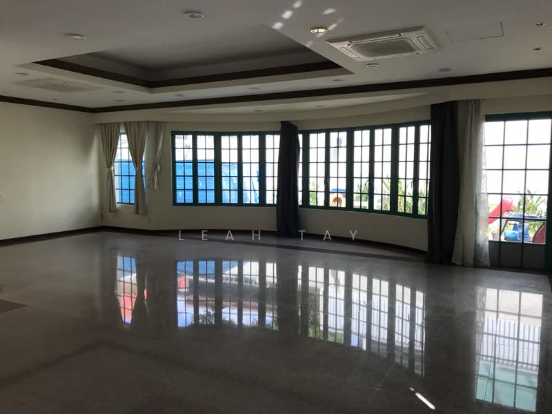 Northshore Bungalows, Ponggol Seventeenth Avenue, 7 Bedrooms, 4,000 sqft, Detached House For Sale, by Leah Tay, 21465466 - PropertyGuru.com.sg