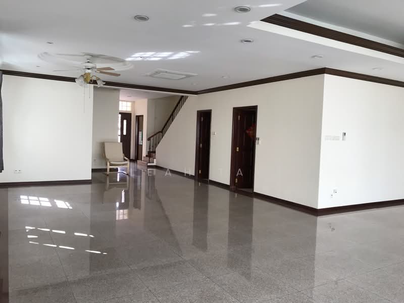 Northshore Bungalows, Ponggol Seventeenth Avenue, 7 Bedrooms, 4,000 sqft, Detached House For Sale, by Leah Tay, 21465466 - PropertyGuru.com.sg