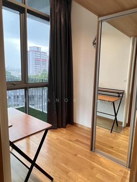 Spottiswoode Suites, 16 Spottiswoode Park Road, Chinatown / Tanjong Pagar, 2 Bedrooms, 581 sqft, Condominium For Rent, by Eleanor Tan, 21466303 - Balcony - PropertyGuru.com.sg