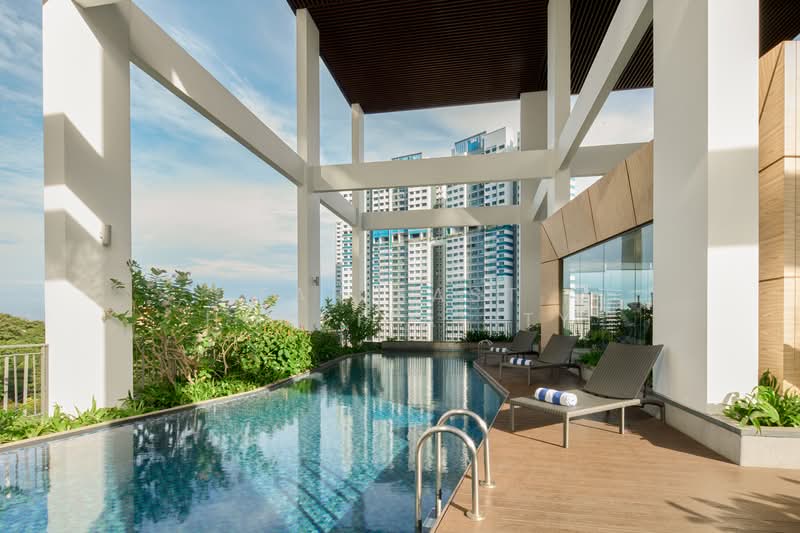 Oasia Residence, Singapore, 123 West Coast Crescent, 1 Bedroom, 422 sqft, Apartment For Rent, by Far East Hospitality, 21466325 - Sky Terrace Pool - PropertyGuru.com.sg
