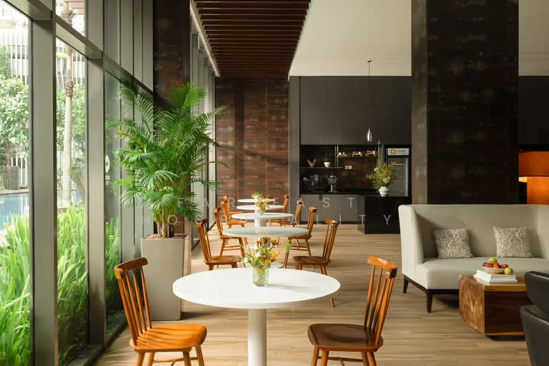 Oasia Residence, Singapore, 123 West Coast Crescent, 1 Bedroom, 422 sqft, Apartment For Rent, by Far East Hospitality, 21466325 - Breakfast Lounge - PropertyGuru.com.sg