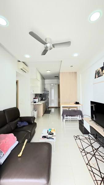 Hillion Residences, 10 Jelebu Road, Dairy Farm / Bukit Panjang / Choa Chu Kang, 2 Bedrooms, 710 sqft, Apartment For Rent, by Connie Chew 周址芩, 21466617 - PropertyGuru.com.sg