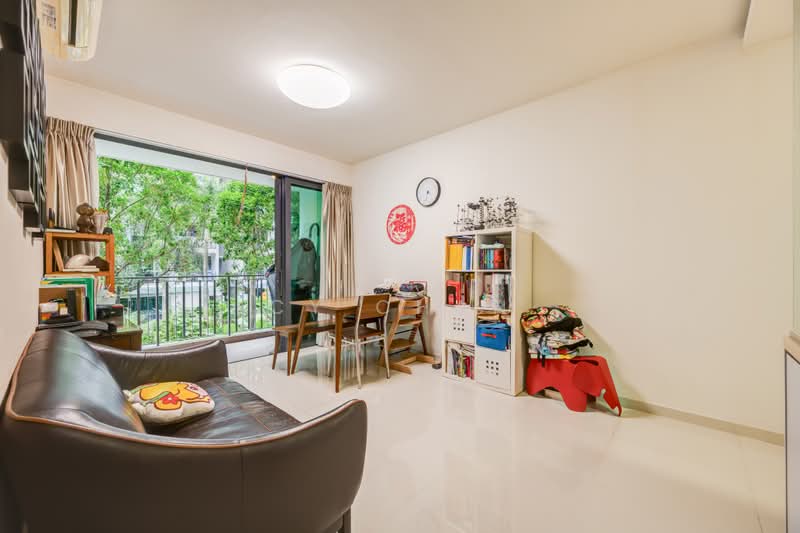 Esparina Residences, 117 Compassvale Bow, Hougang / Punggol / Sengkang, 3 Bedrooms, 1,163 sqft, Executive Condominium For Sale, by CY Chan, 21473981 - 1-original photo - PropertyGuru.com.sg