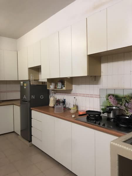 887A Tampines Street 81, 887A Tampines Street 81, 2 Bedrooms, 1,119 sqft, HDB Flat For Rent, by Angela Kiew, 21474500 - PropertyGuru.com.sg