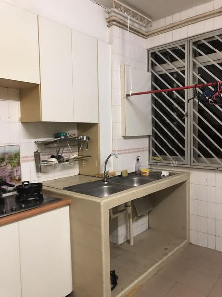 887A Tampines Street 81, 887A Tampines Street 81, 2 Bedrooms, 1,119 sqft, HDB Flat For Rent, by Angela Kiew, 21474500 - PropertyGuru.com.sg