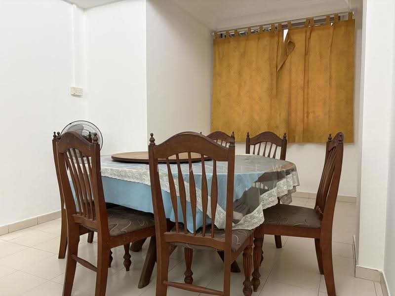 887A Tampines Street 81, 887A Tampines Street 81, Pasir Ris / Tampines, 2 Bedrooms, 1,119 sqft, HDB Flat For Rent, by Angela Kiew, 21474500 - Dining Room - PropertyGuru.com.sg